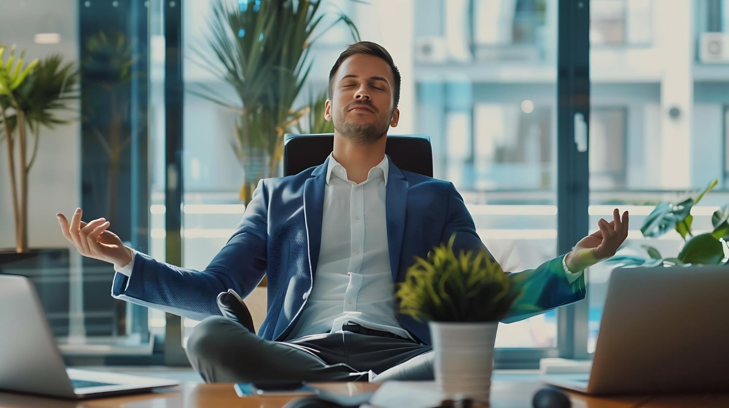 Mindfulness Practices Improving Focus and Productivity Throughout the Day